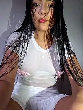 Sweed-virgin-pussy online show from 16, 5, 2026