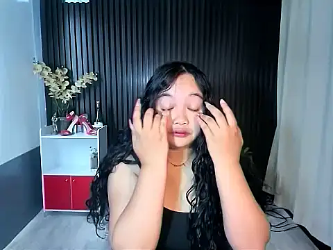 UrFavouriteCravings online show from 16, 11, 2025