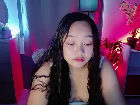 UrFavouriteCravings online show from 18, 4, 2026