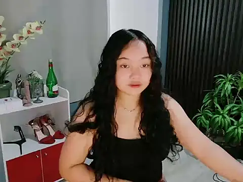 UrFavouriteCravings online show from 19, 12, 2025