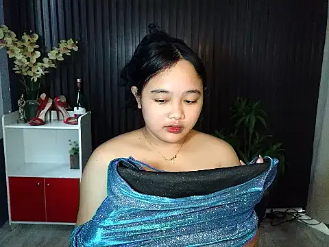 UrFavouriteCravings online show from 17, 11, 2025