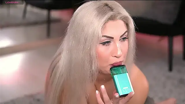 AuroraSins online show from 24, 10, 2025