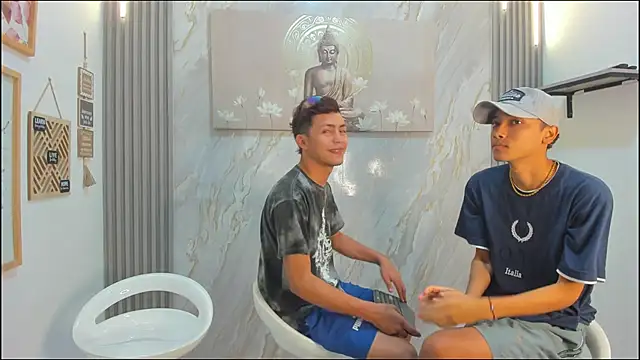 VERY HOT GUYS online show from 9, 1, 2026