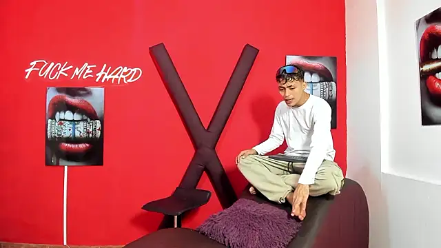 VERY HOT GUYS online show from 27, 3, 2026