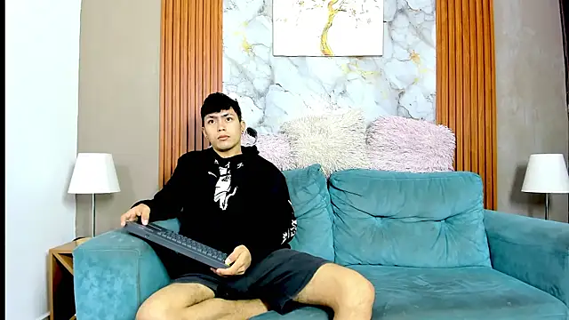 VERY HOT GUYS online show from 26, 5, 2026