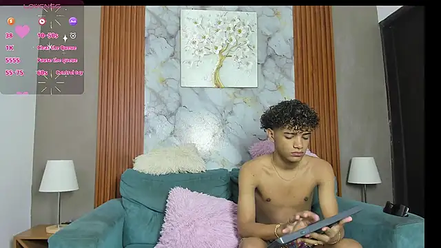 VERY HOT GUYS online show from 31, 5, 2026