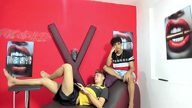 VERY HOT GUYS online show from 5, 4, 2026