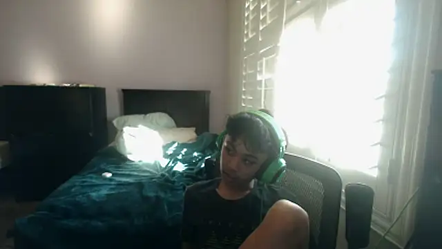 youngasianboy2007 online show from 4, 2, 2026