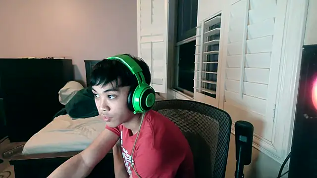 youngasianboy2007 online show from 8, 2, 2026