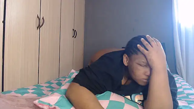 Snapshot of PIXIEBITCHXXX26 chatting on 10, 7, 2026 PIXIEBITCHXXX26 online show from 10, 7, 2026