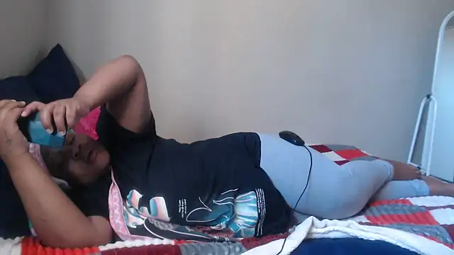 PIXIEBITCHXXX26 online show from 29, 4, 2026