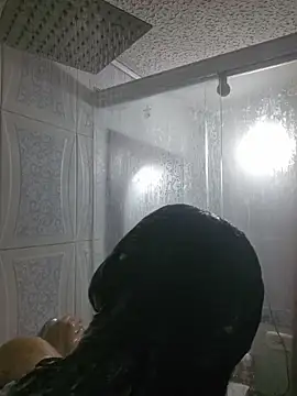 annyaparis online show from 7, 11, 2025