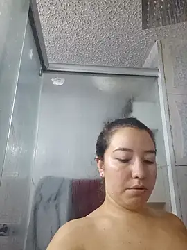 annyaparis online show from 4, 10, 2025