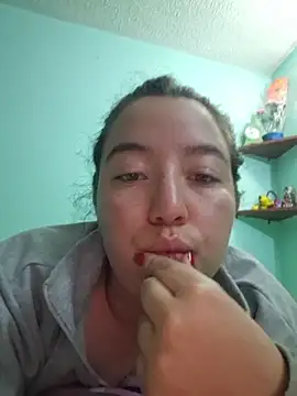 annyaparis online show from 4, 11, 2025