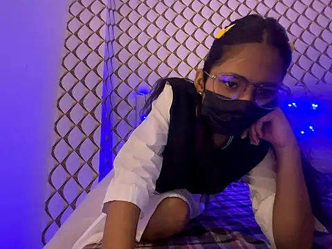 dubyzubygirl online show from 10, 10, 2025