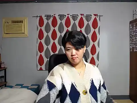 lady fingertips online show from 30, 9, 2025