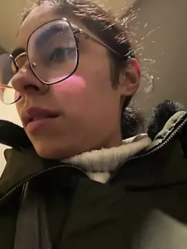 latingangsex online show from 14, 2, 2026