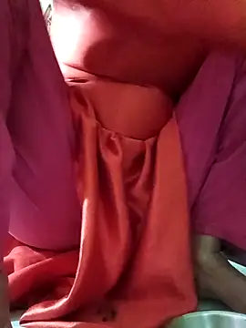 LOVE-VIKA online show from 1, 3, 2026