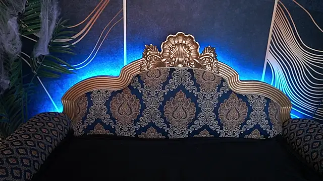 IsabelleDiorr online show from 27, 10, 2025