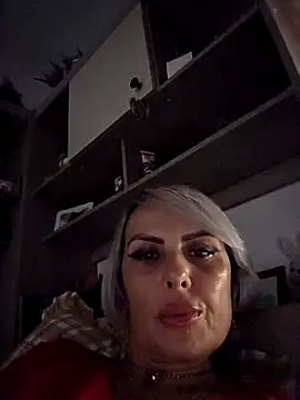 KirraWhite online show from 21, 10, 2025