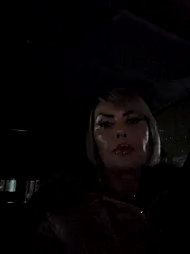 KirraWhite online show from 29, 11, 2025