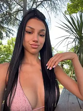 ilariea girl online show from 3, 7, 2026