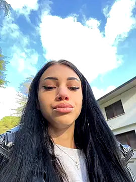 ilariea girl online show from 15, 10, 2025