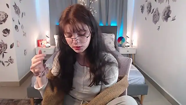 Snapshot of MileyRood chatting on 22, 10, 2025 MileyRood online show from 22, 10, 2025