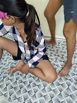 Unique girls90 online show from 13, 11, 2025