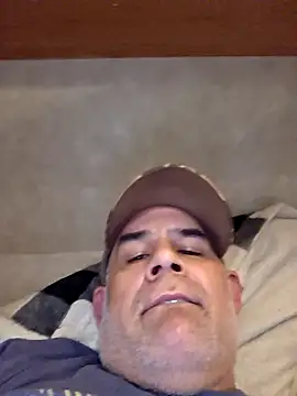 Snapshot of DeeBestEver chatting on 5, 2, 2026 DeeBestEver online show from 5, 2, 2026