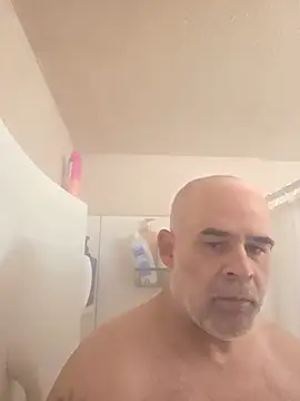 Snapshot of DeeBestEver chatting on 9, 2, 2026 DeeBestEver online show from 9, 2, 2026