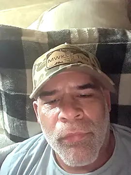 Snapshot of DeeBestEver chatting on 6, 1, 2026 DeeBestEver online show from 6, 1, 2026