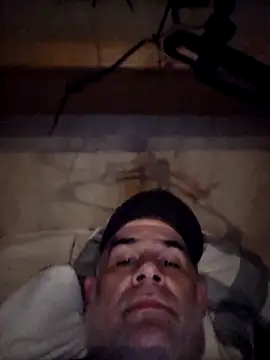 Snapshot of DeeBestEver chatting on 15, 12, 2025 DeeBestEver online show from 15, 12, 2025