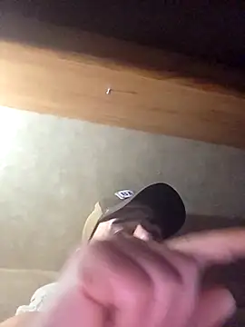 Snapshot of DeeBestEver chatting on 1, 2, 2026 DeeBestEver online show from 1, 2, 2026