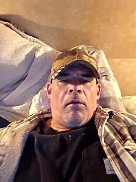 Snapshot of DeeBestEver chatting on 8, 11, 2025 DeeBestEver online show from 8, 11, 2025