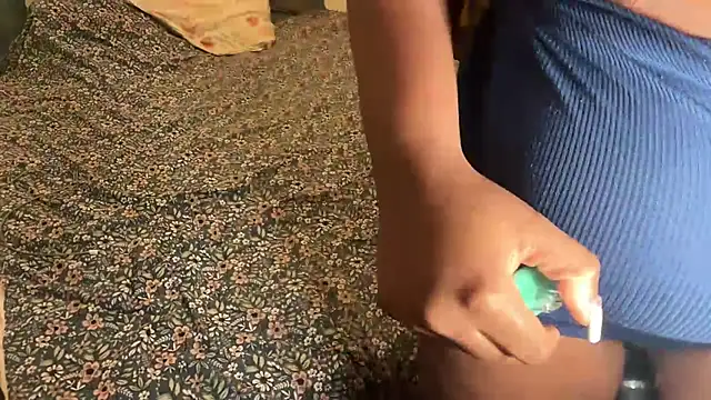 nanaisbackk online show from 6, 2, 2026