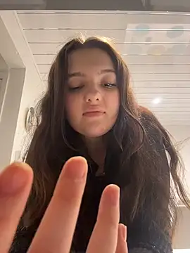 Victoria6989 online show from 23, 2, 2026