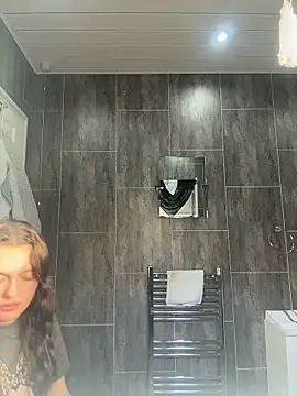 Victoria6989 online show from 15, 2, 2026