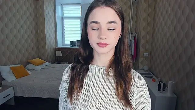 JinnyMcie online show from 27, 10, 2025