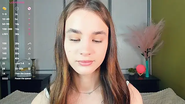 JinnyMcie online show from 3, 4, 2026