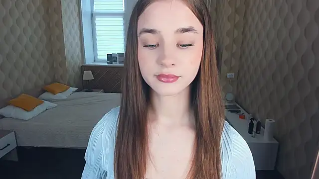 JinnyMcie online show from 24, 10, 2025