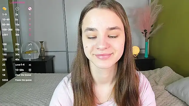 JinnyMcie online show from 31, 3, 2026