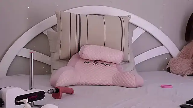 Martyca Beee online show from 15, 10, 2025