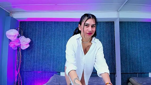 LeaMoreau22 online show from 17, 1, 2026