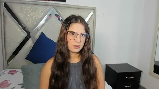 mia fox4 online show from 2, 11, 2025