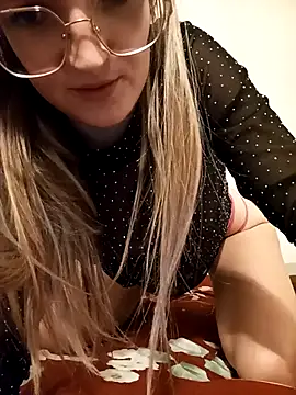 YannaMilters online show from 1, 12, 2025