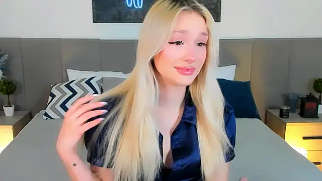 SugarWhisper online show from 21, 2, 2026