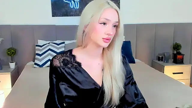 SugarWhisper online show from 28, 11, 2025