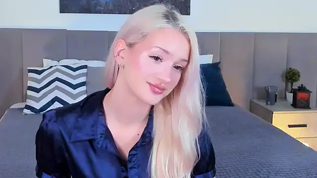 SugarWhisper online show from 11, 10, 2025