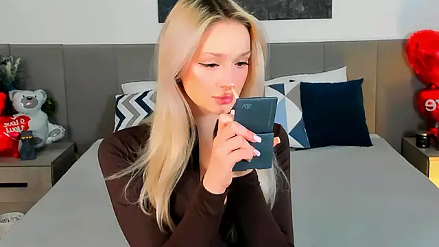 SugarWhisper online show from 14, 2, 2026